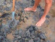 Wattwanderung, Füße im Watt